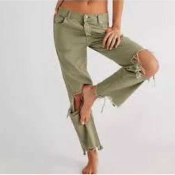 We The Free Denim - We the Free distressed jeans soft sage green size 32